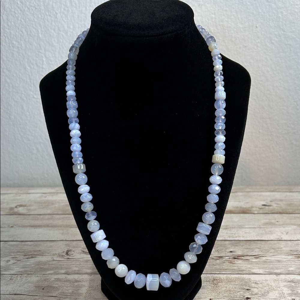 Jay King Vintage Blue Lace Agate Stone Beaded Necklace stamped DTR 925